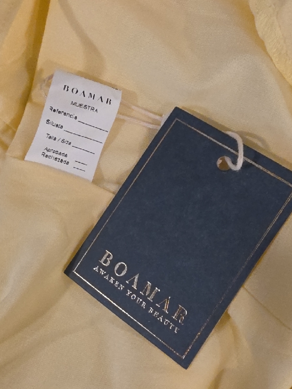Boamar Soft Yellow Maxi Dress with ruffle layer, criss cross back size S  NWTS - Picture 10 of 10